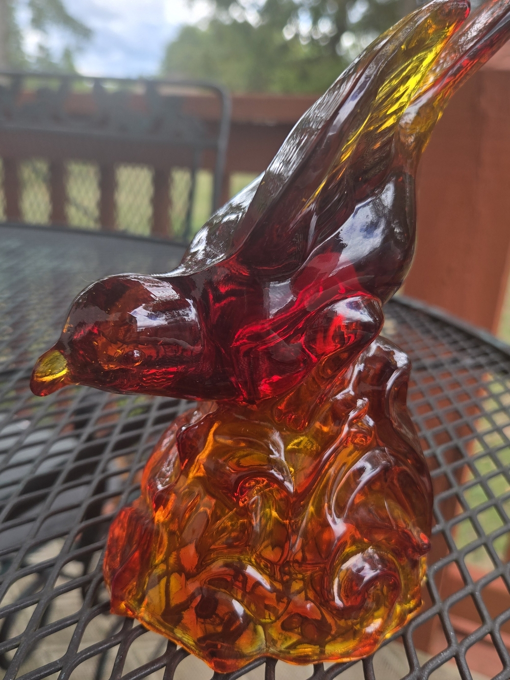 VTG 1970's L.E. Smith Amberina Glass Bird in Flight Figurine 8.5" Glows Cadmium